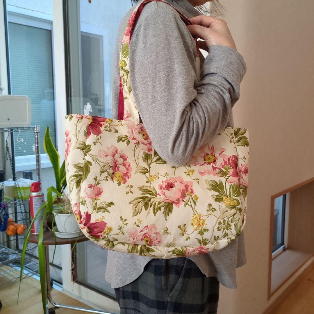 花柄トートバッグ