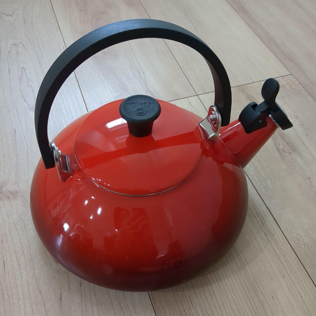 【未使用】LE CREUSET kettles レッドやかん ケトル　1.5ℓ