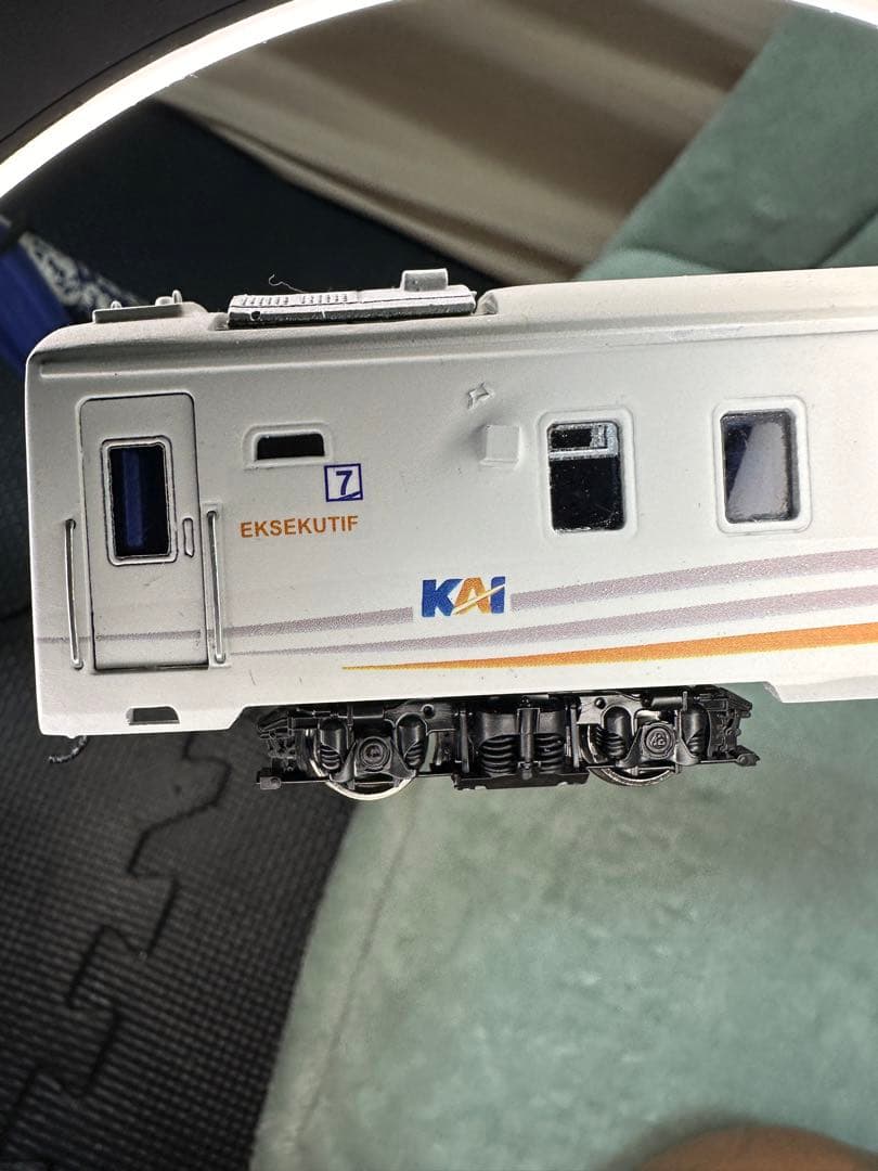 希少！　HOゲージ　インドネシア客車　鉄道模型