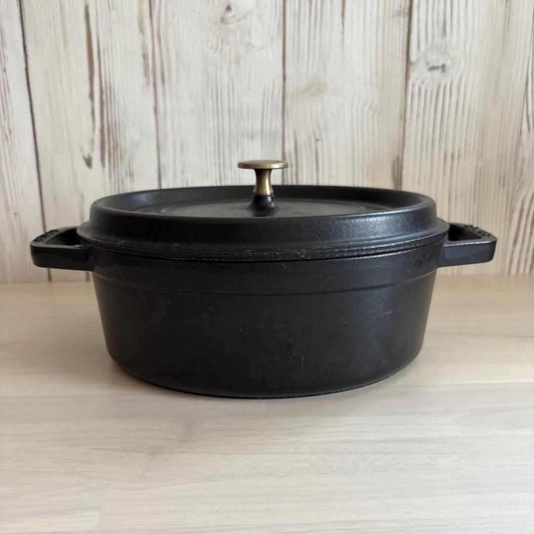 《7月5日迄》STAUBストウブ⚫︎LA COCOTTE⚫︎オーバル27cm⚫︎黒