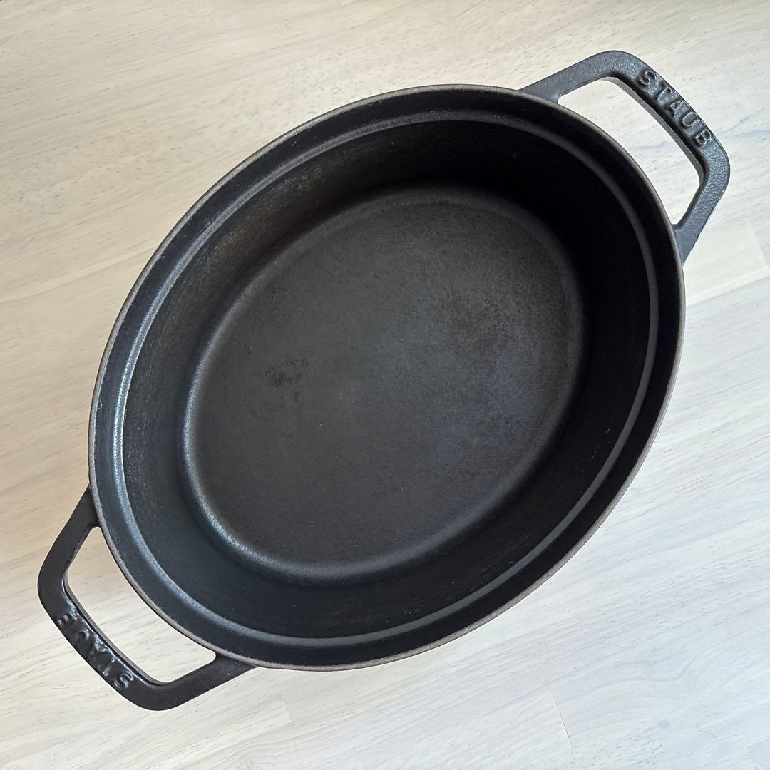 《7月5日迄》STAUBストウブ⚫︎LA COCOTTE⚫︎オーバル27cm⚫︎黒