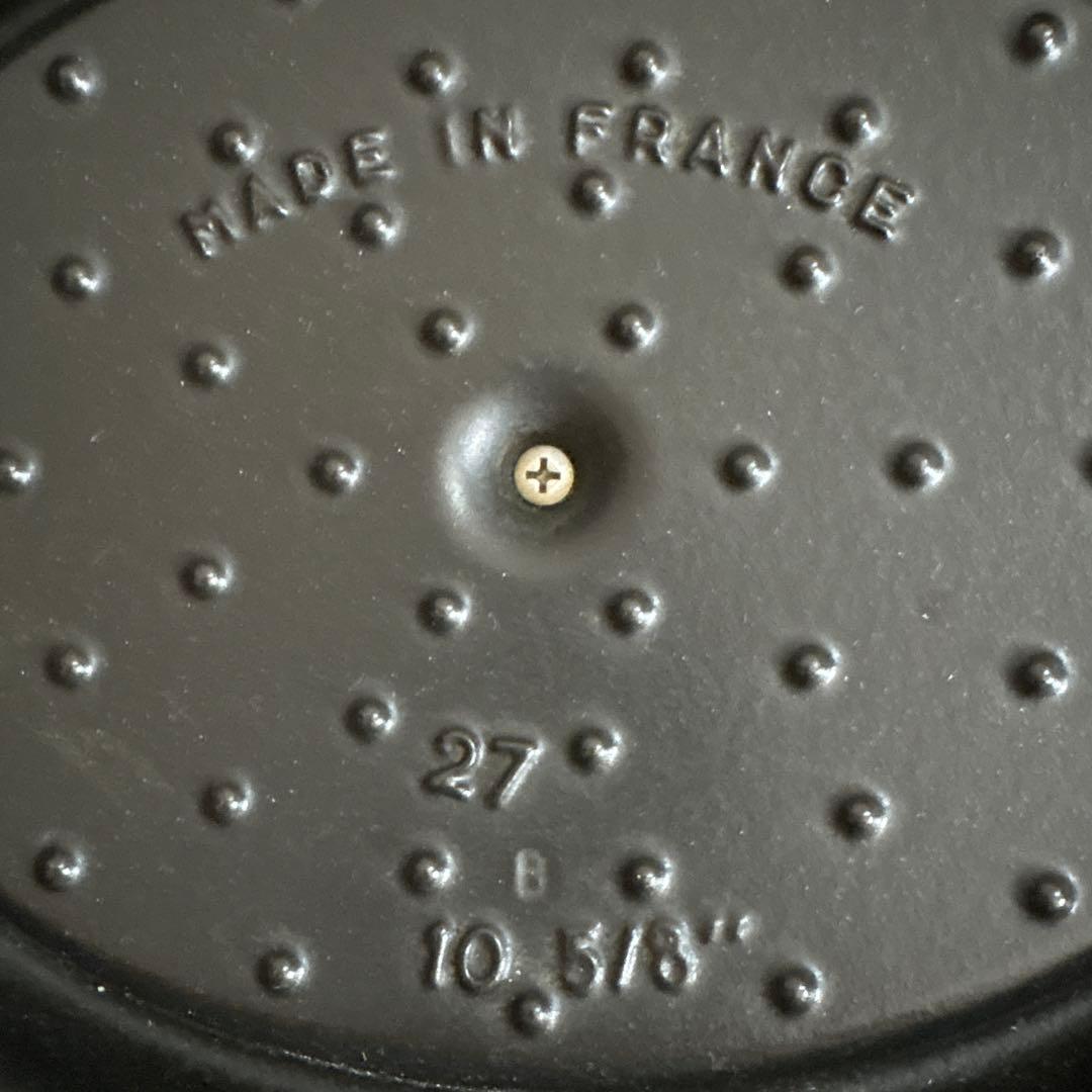 《7月5日迄》STAUBストウブ⚫︎LA COCOTTE⚫︎オーバル27cm⚫︎黒