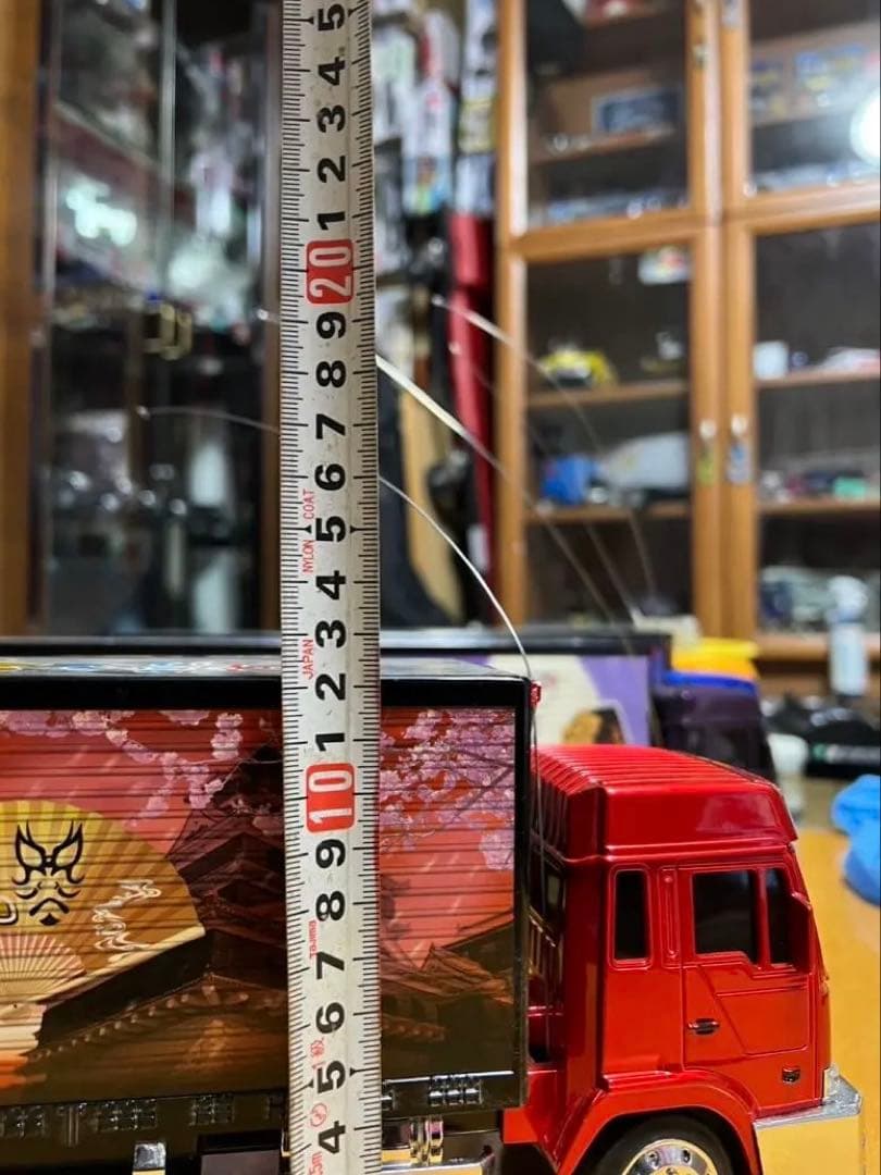 トラック型ラジコン　４台