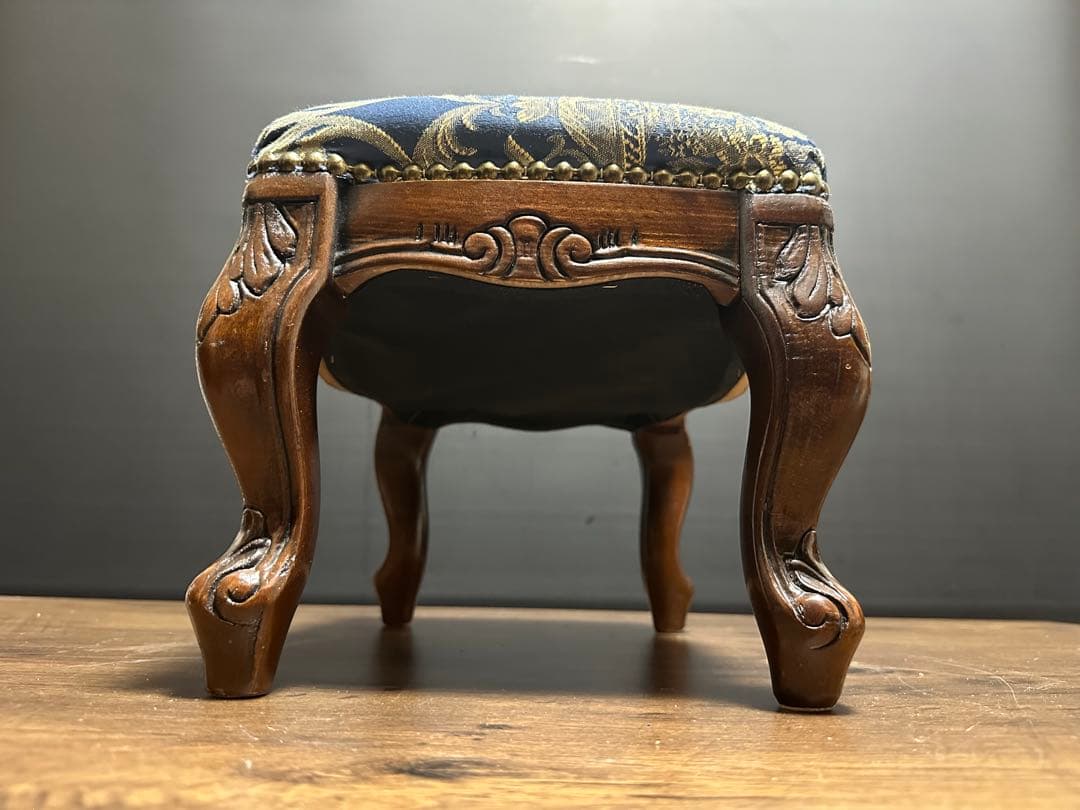 イタリア 家具 ヴェローナクラシック フットスツール 猫脚 輸入家具