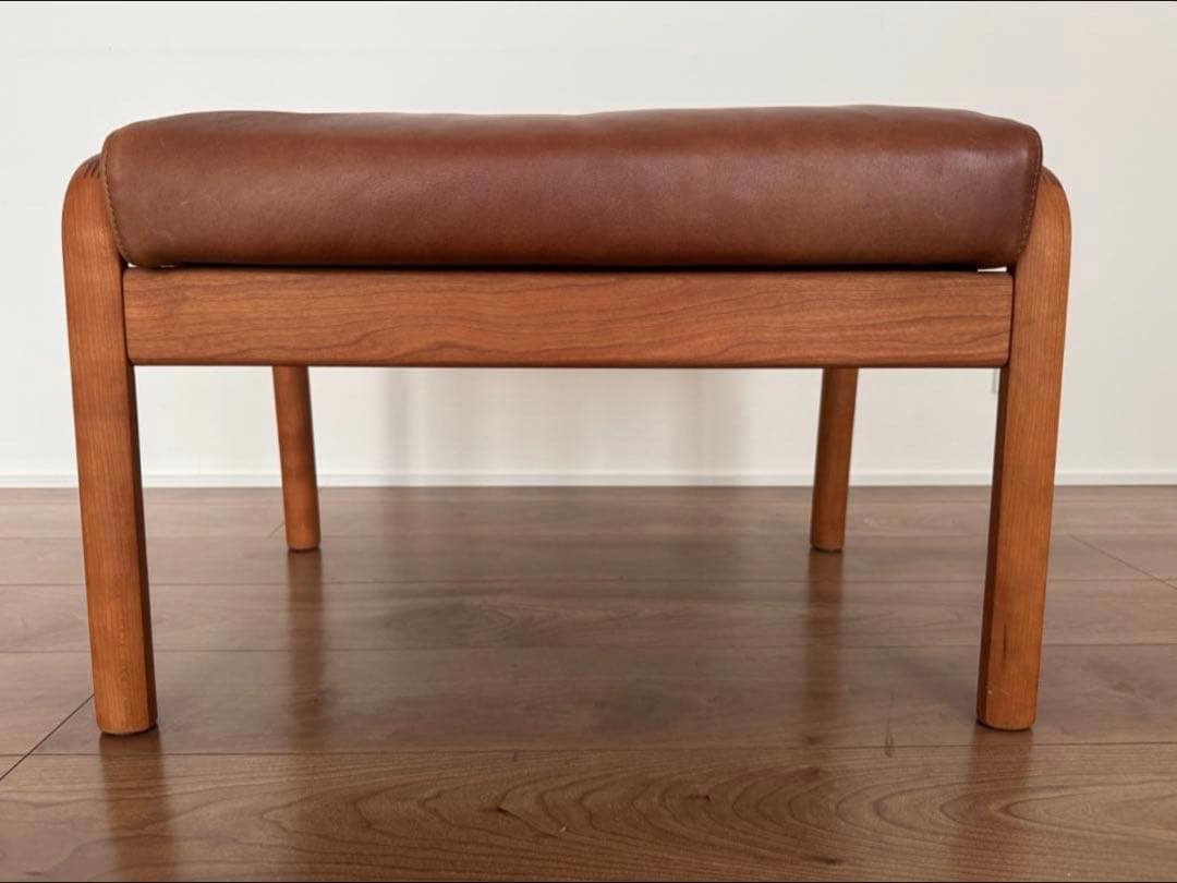 マスターウォール スツール＆オットマン