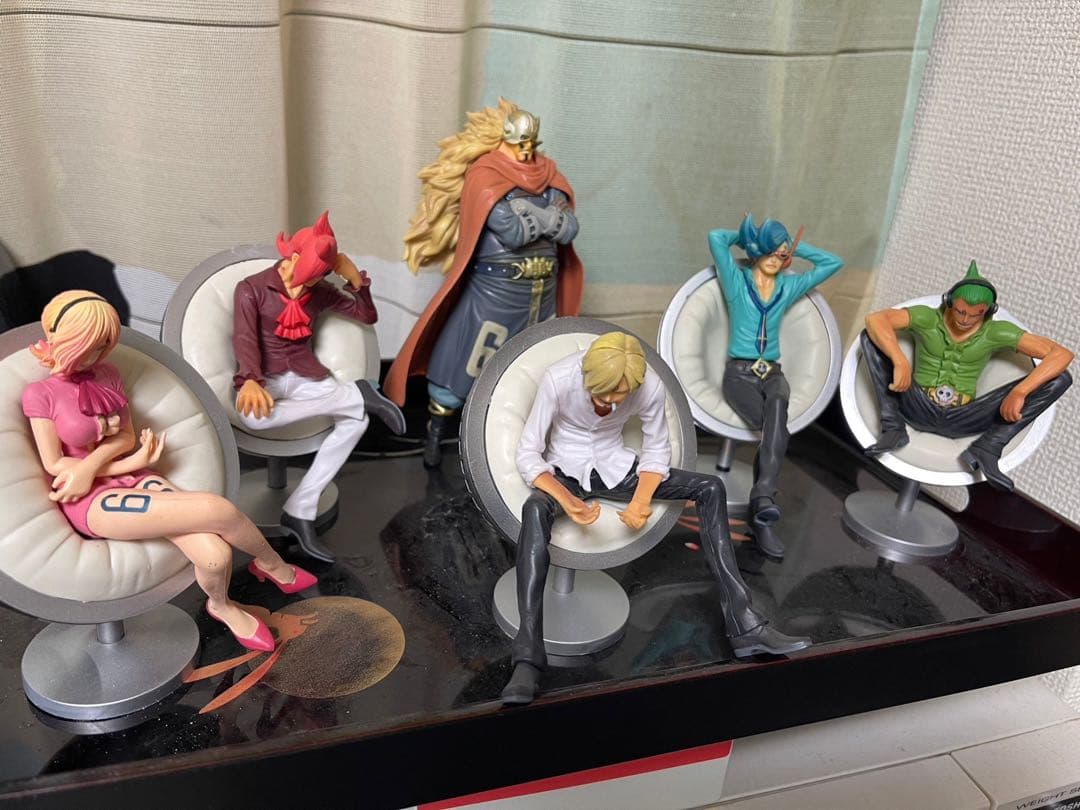 ジェルマ66 ヴィンスモーク家 5体セット - メルカリ