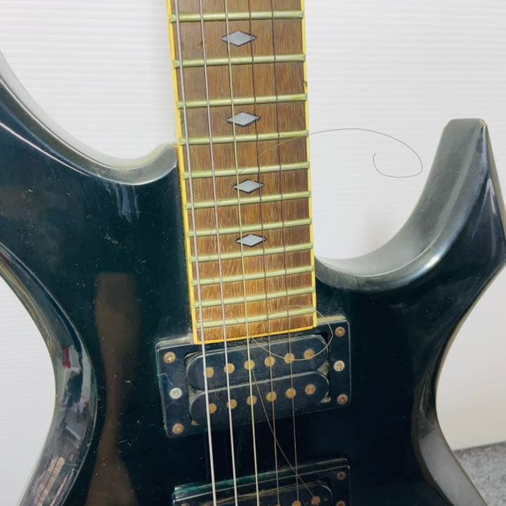 B.C.Rich　エレキギター　ワーロックモデル