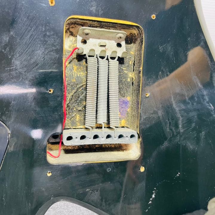 B.C.Rich　エレキギター　ワーロックモデル