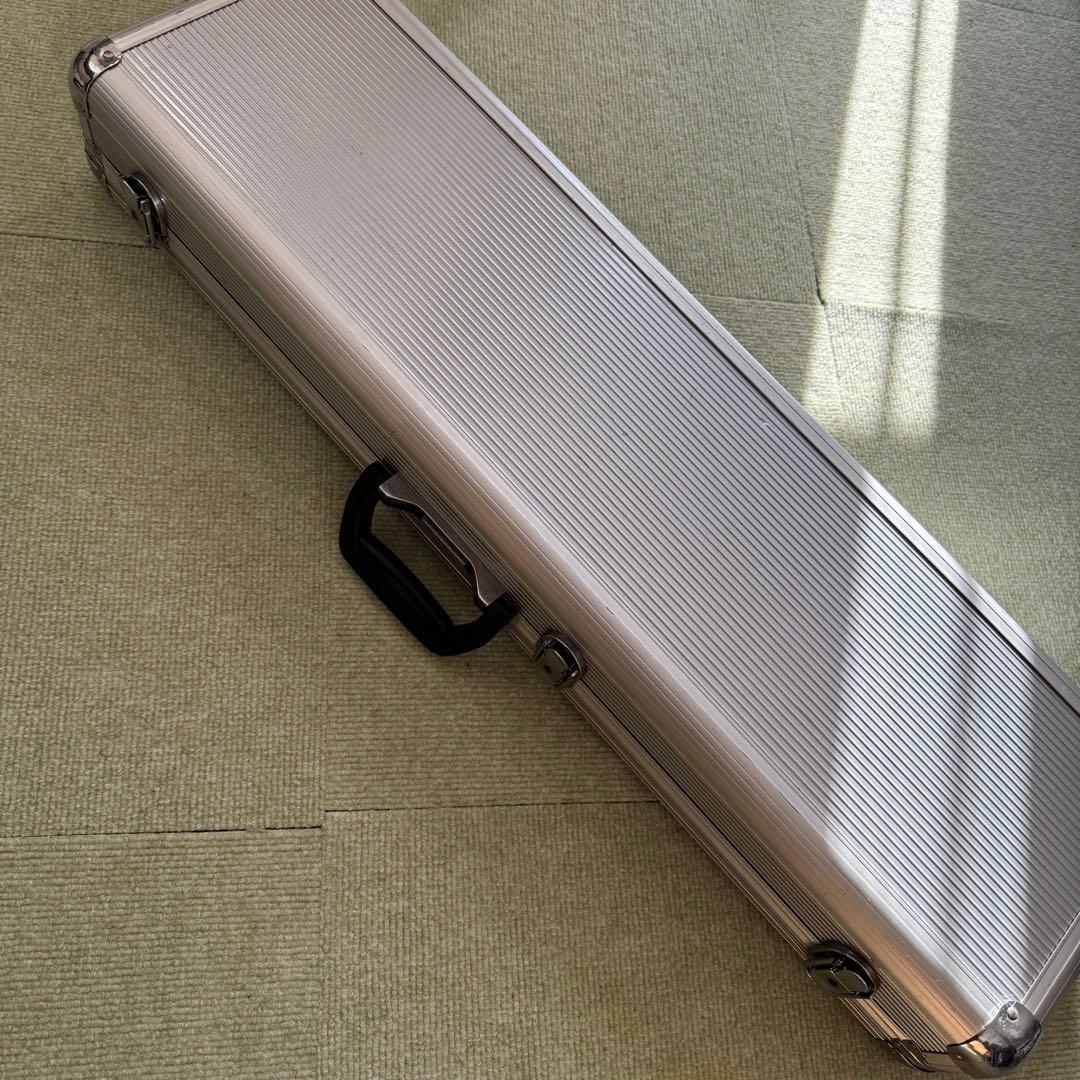 三線■黒檀 本皮クサビ張り■真壁型 アルミケース付き