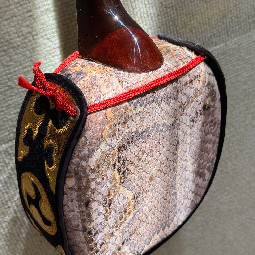 三線■黒檀 本皮クサビ張り■真壁型 アルミケース付き