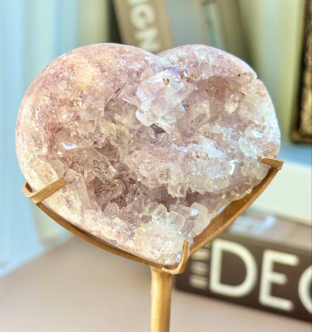 最終価格《ザクザク結晶♡》ピンクアメジスト　ハート　専用台座付き