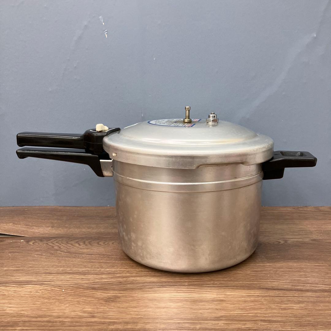 E-2 CO・OP 北陸アルミ 圧力鍋 5.5L 大容量 レトロ キッチン用品