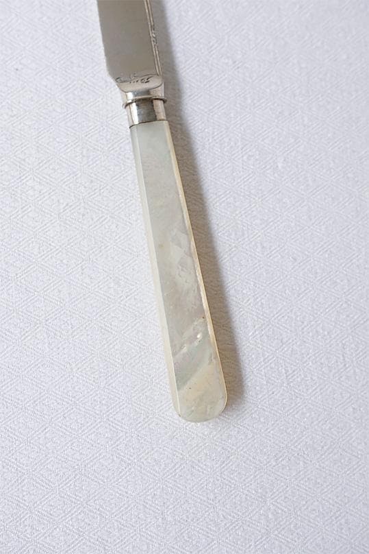 イギリスアンティーク　白蝶貝　マザーオブパール　カトラリー　フォーク＆ナイフ　A