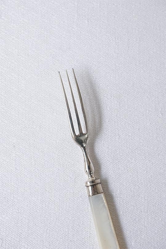 イギリスアンティーク　白蝶貝　マザーオブパール　カトラリー　フォーク＆ナイフ　A