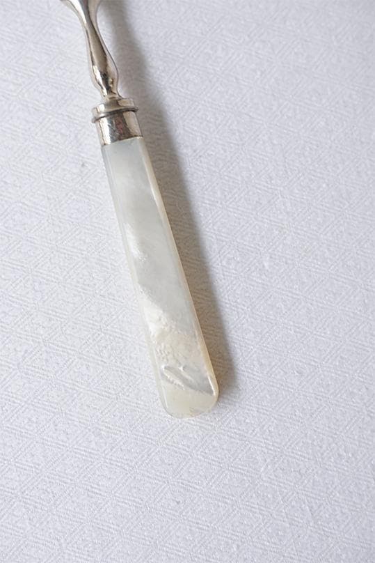 イギリスアンティーク　白蝶貝　マザーオブパール　カトラリー　フォーク＆ナイフ　A