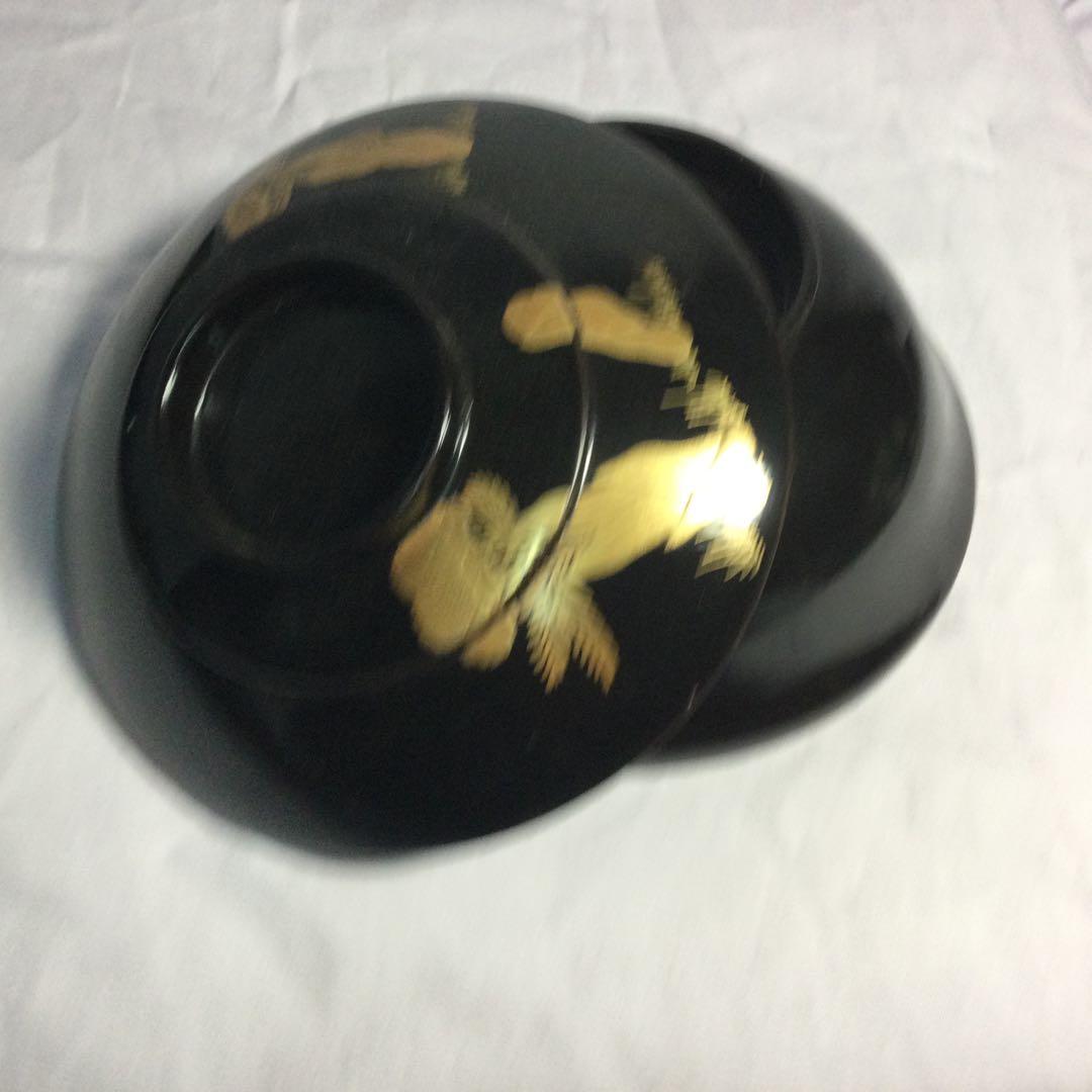 NO 298漆碗10クロー赤10個蓋つきです輪島と思いますが確信無いので不明。