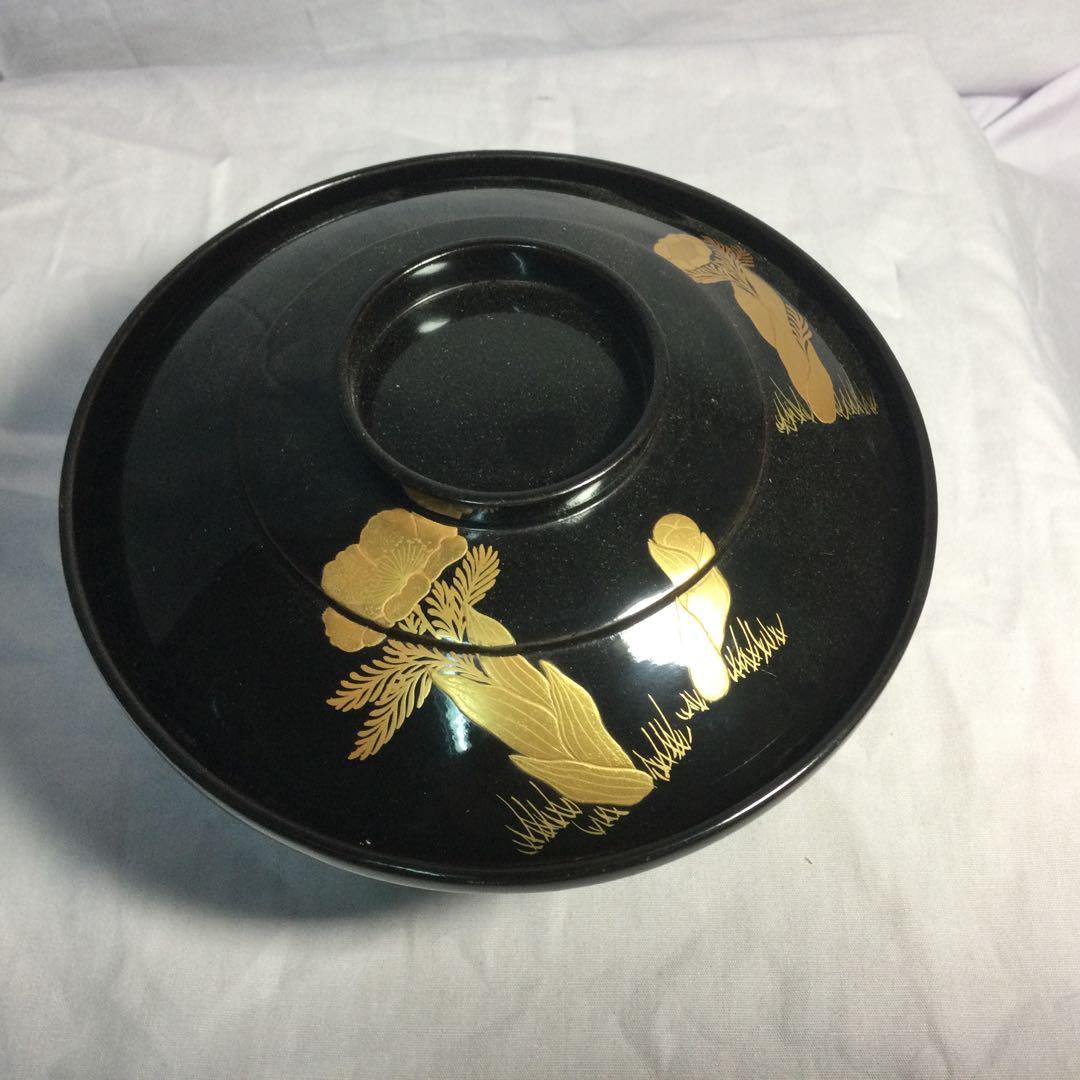 NO 298漆碗10クロー赤10個蓋つきです輪島と思いますが確信無いので不明。