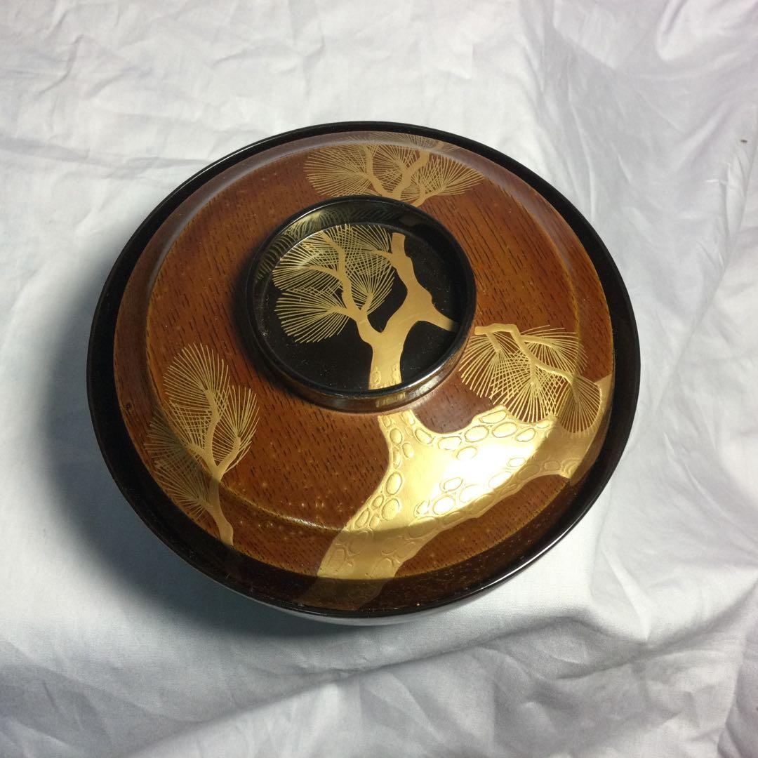 NO 298漆碗10クロー赤10個蓋つきです輪島と思いますが確信無いので不明。