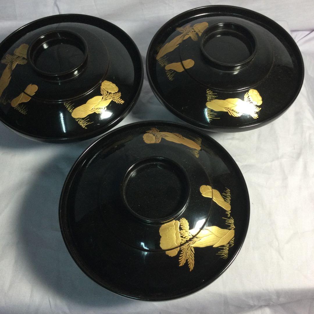 NO 298漆碗10クロー赤10個蓋つきです輪島と思いますが確信無いので不明。