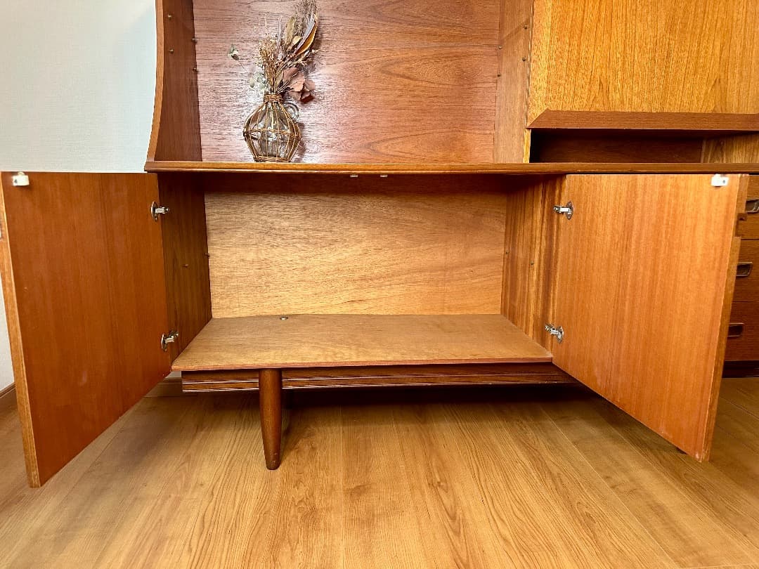 イギリス ヴィンテージ サイドボード ミッドセンチュリー