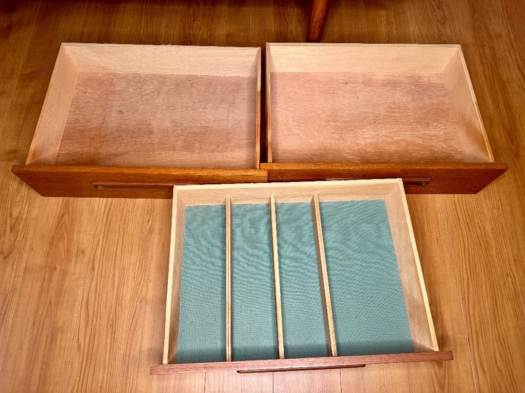 イギリス ヴィンテージ サイドボード ミッドセンチュリー