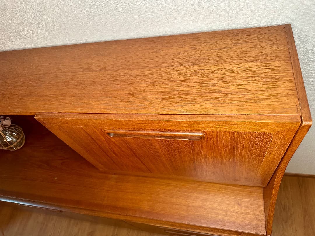 イギリス ヴィンテージ サイドボード ミッドセンチュリー