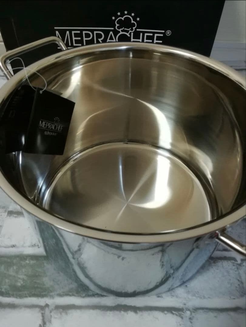 新品MEPRA メプラ シェフ ステンレス鍋 ３層鍋 24cm IH対応　両手鍋