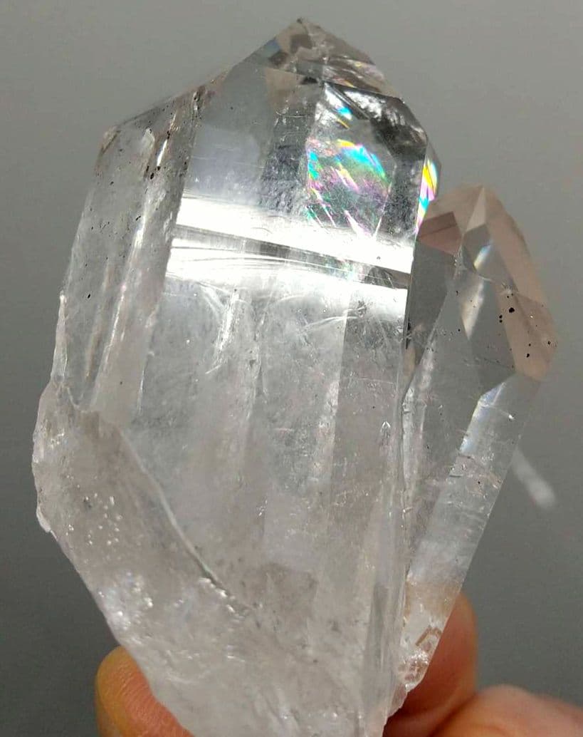 超希少 レコードキーパー 極上レインボー入り トマスゴンサガ産 水晶