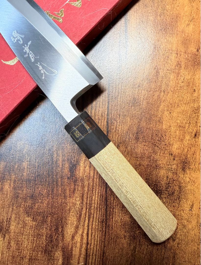 【堺刃物】　出刃　包丁　5寸　青鋼　紋鍛　水牛八角柄