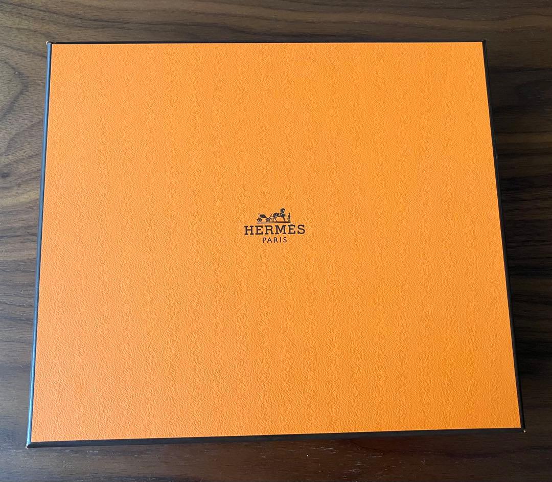 新品未使用★HERMES エルメス　ガダルキヴイール　スクエアプレート トレー