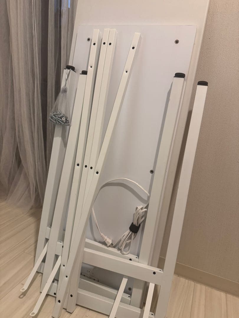 シャレドワ ネイルデスク