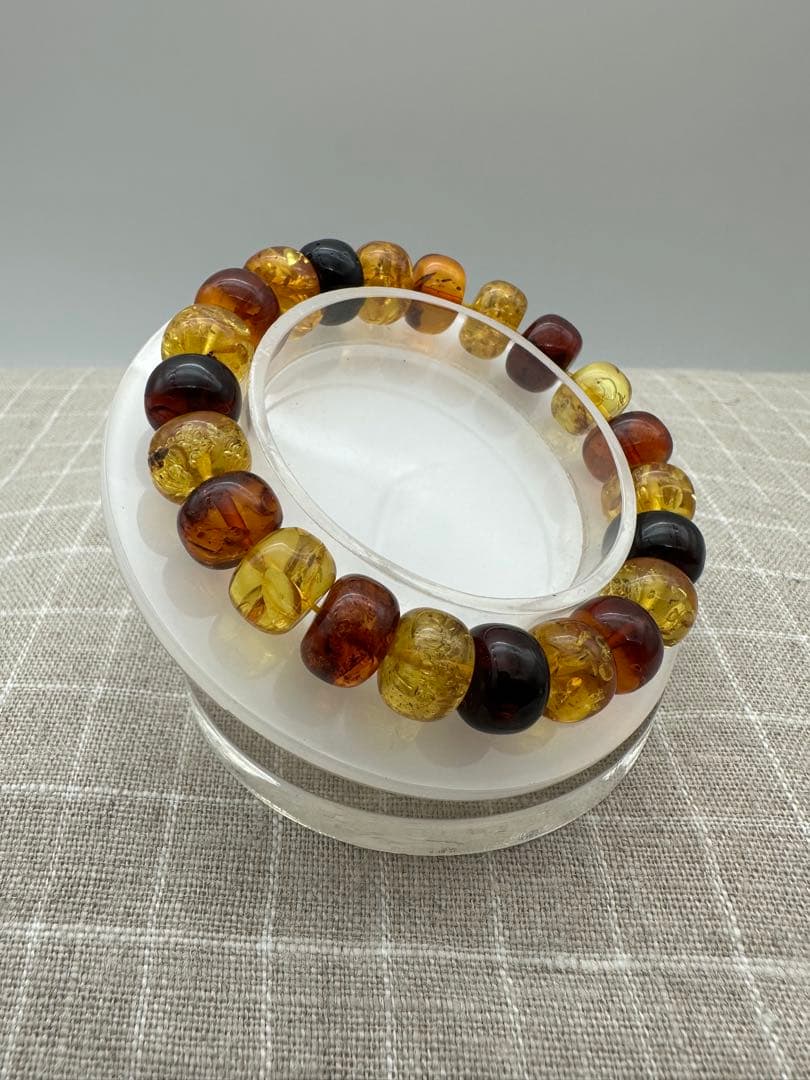 ☆天然☆ バルト海産　天然アンバー 多彩琥珀 ブレスレットフリーサイズ 稀少品