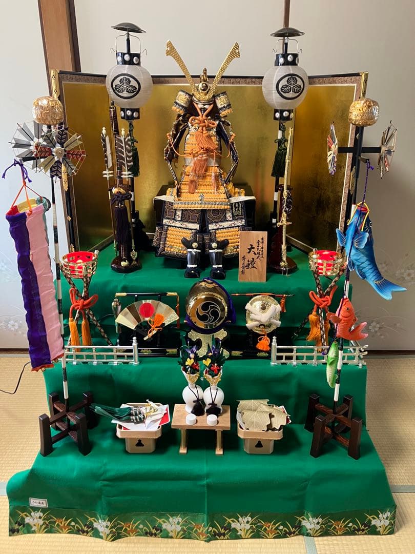 五月人形　3段スチール台のみ