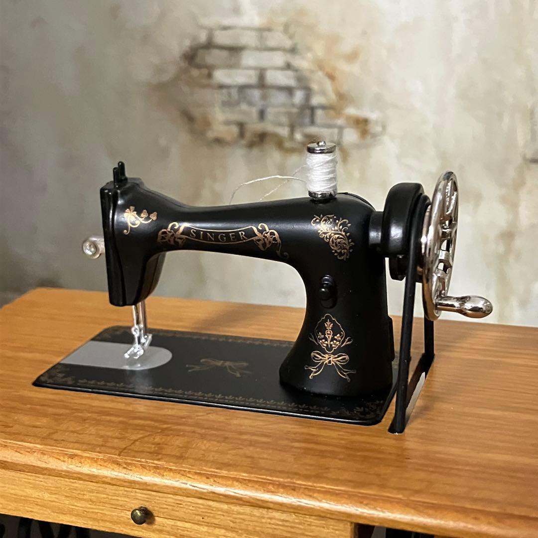 ミニチュア ドール家具 ミシン ドールハウス 1/6サイズ ブライス