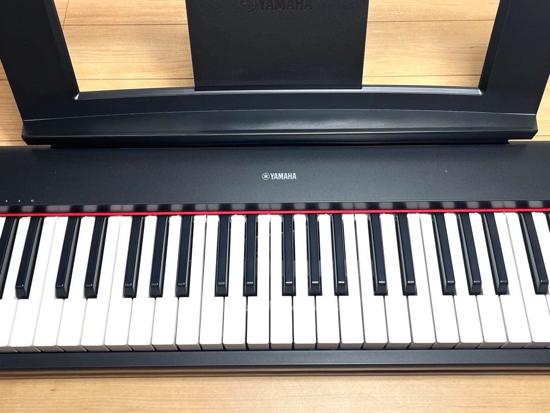 ヤマハ 電子キーボード 76鍵盤 piaggero NP-32 / 美品