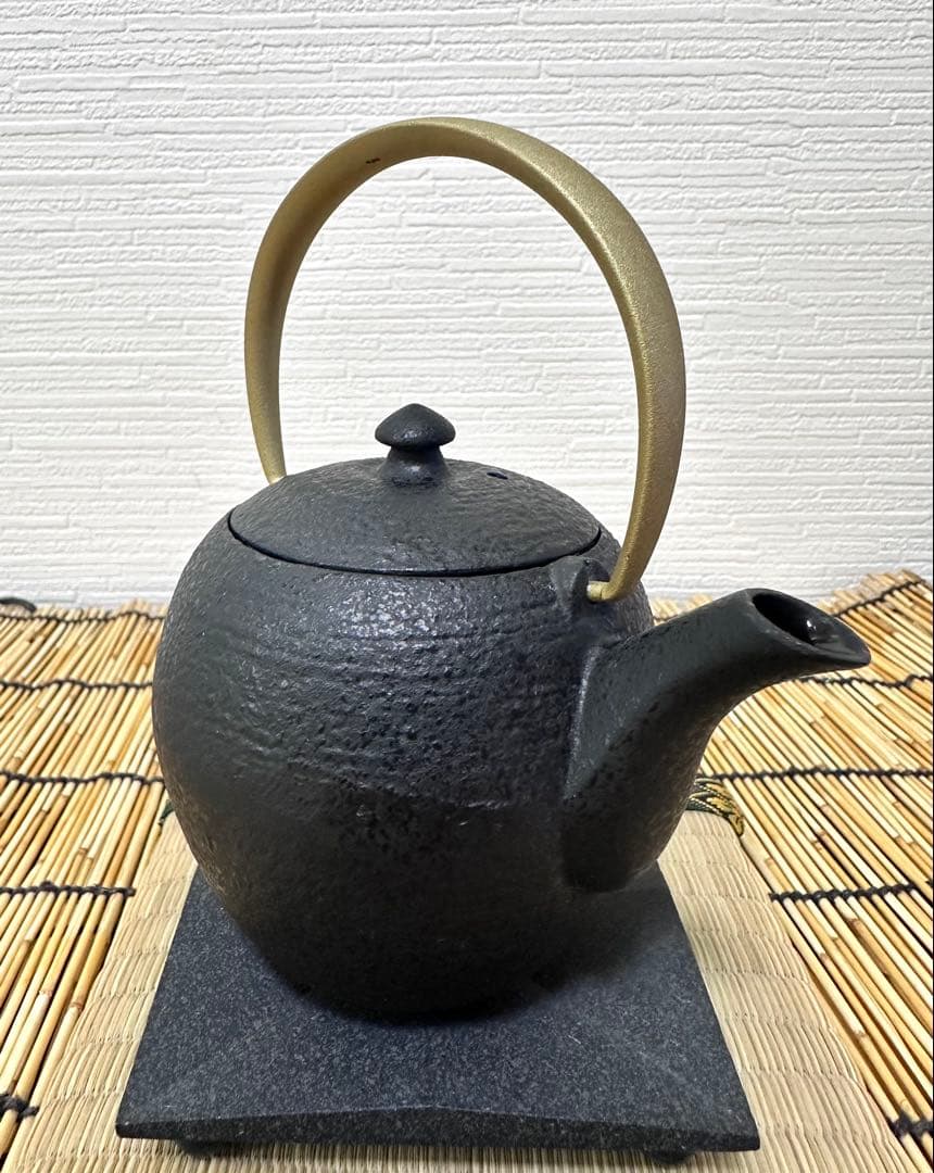 菊地保寿堂 奥山清行デザイン ティーポット まゆss 鉄瓶敷き おりがみ セット