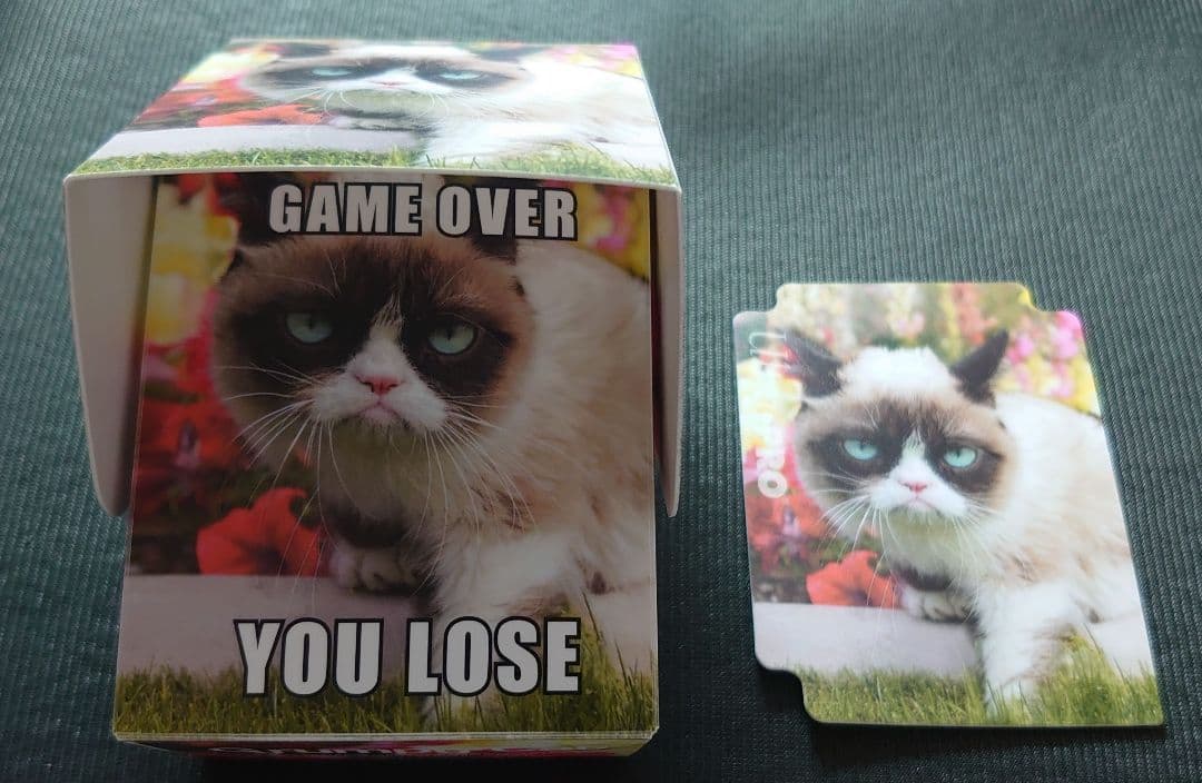 ultra pro グランピー キャット デッキケース 猫 - メルカリ