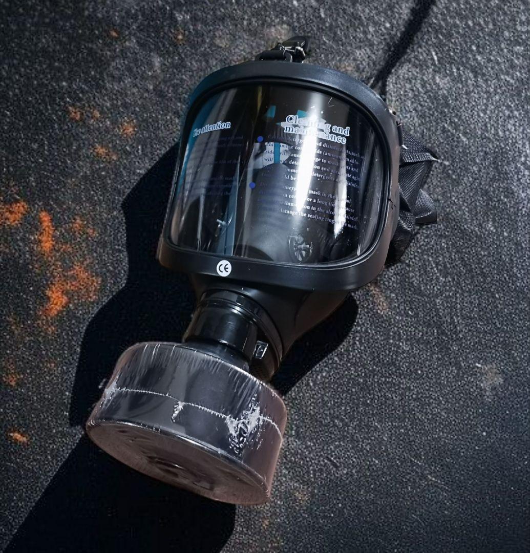 ☆入手困難 ロシア軍 NBCR 特殊部隊用 本物 防塵防毒 ガスマスク 未