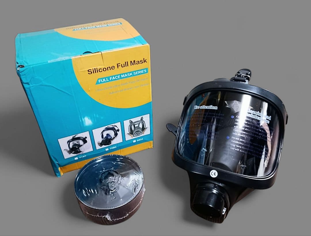 ☆入手困難 ロシア軍 NBCR 特殊部隊用 本物 防塵防毒 ガスマスク 未