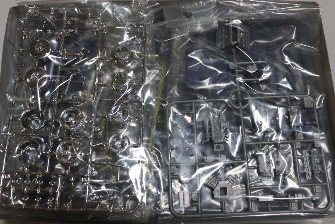 貴重 エブロ製 ローブ・ウォーカーチーム ロータス72C Gヒル1/20