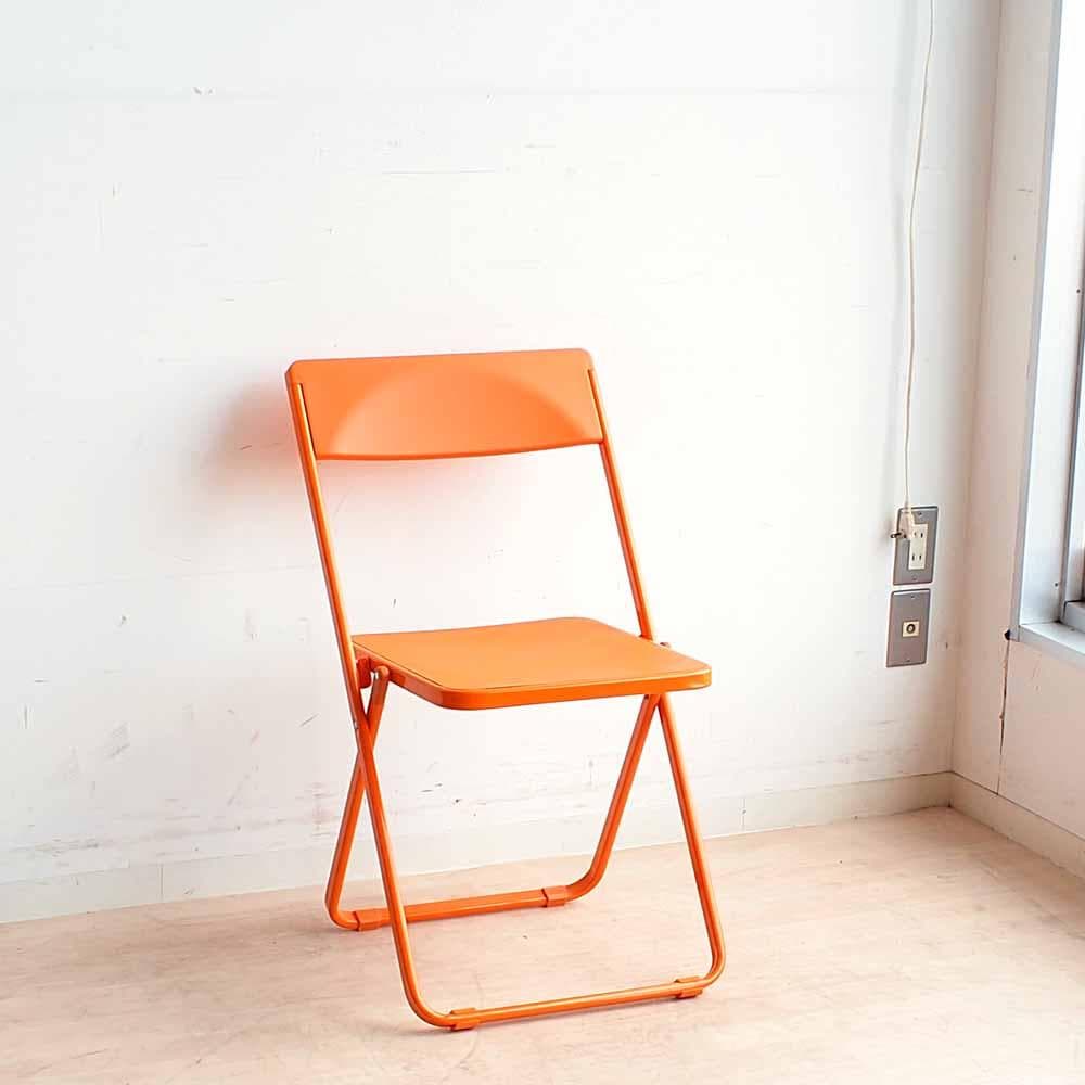 ビタミンカラーのフォールディングチェア オレンジ 折りたたみ椅子 ZR24298