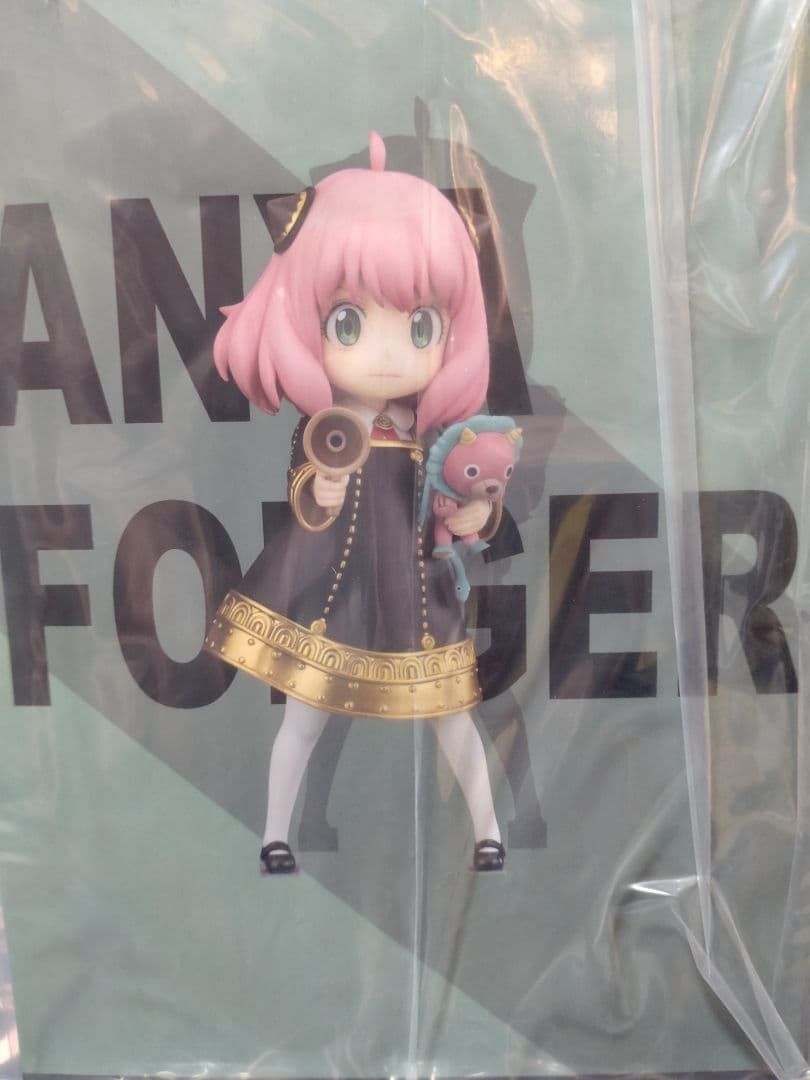 スパイファミリー　アーニャ　フィギュア