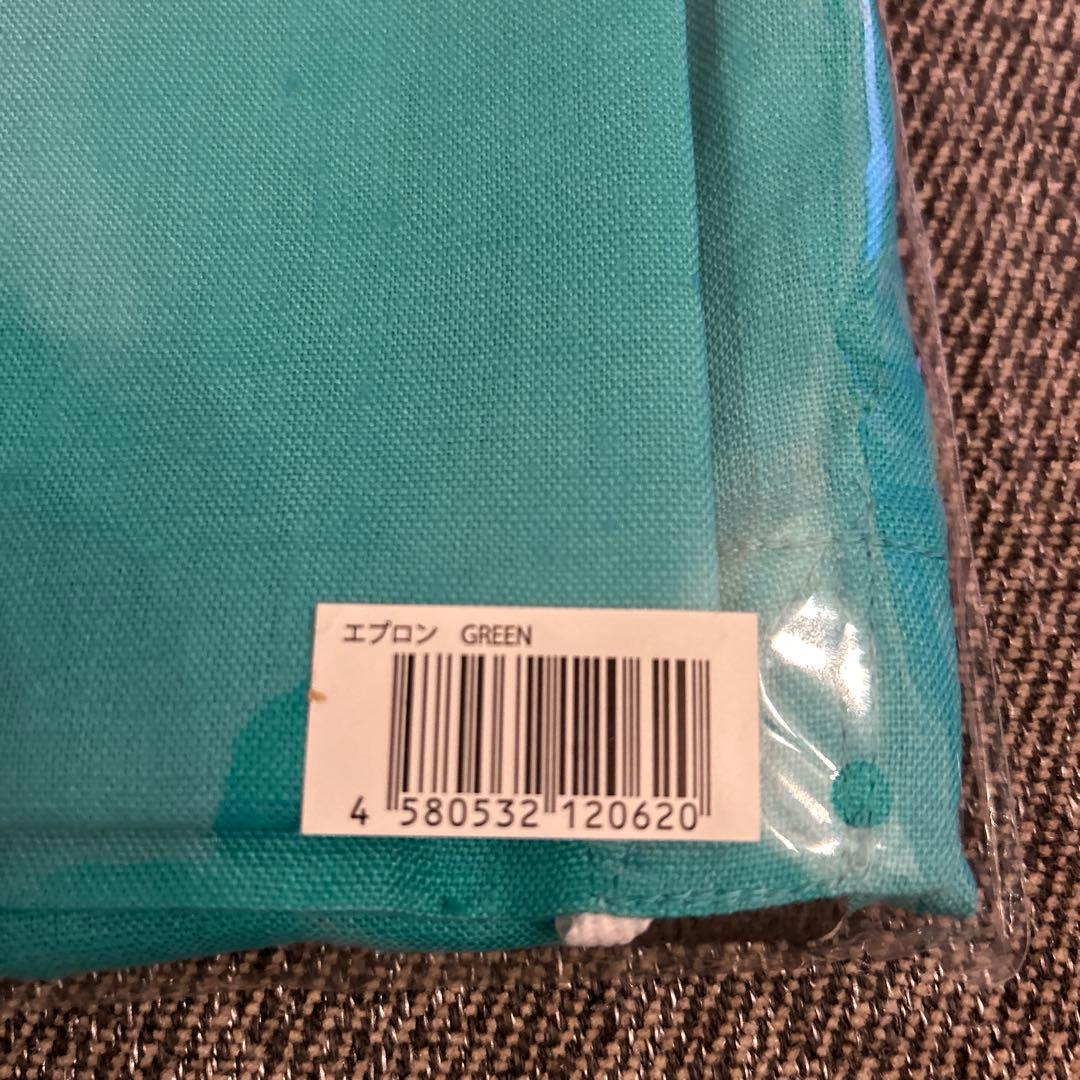 滝沢眞紀子　タキマキプロデュースターコイズエプロン 新品未使用