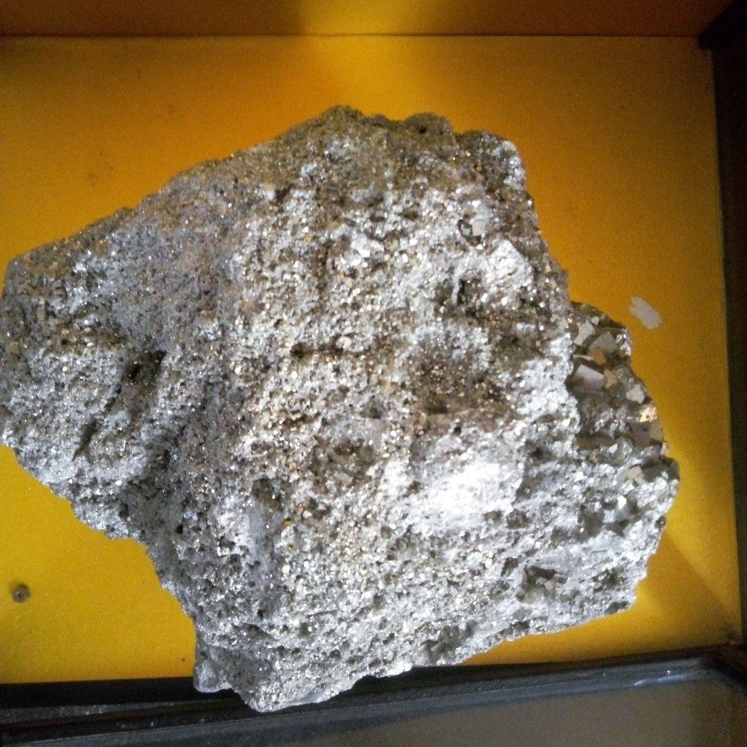 花岡鉱山の鉱石