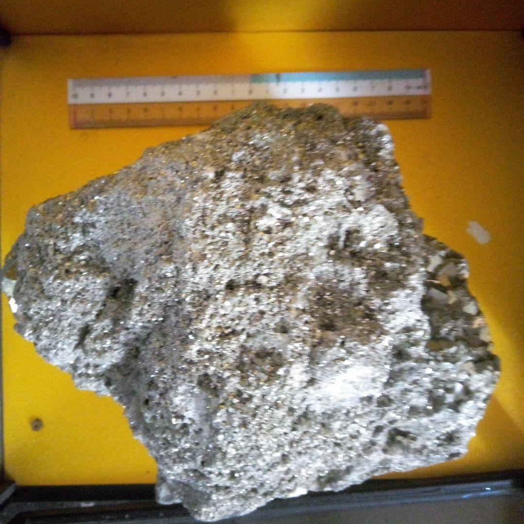 花岡鉱山の鉱石