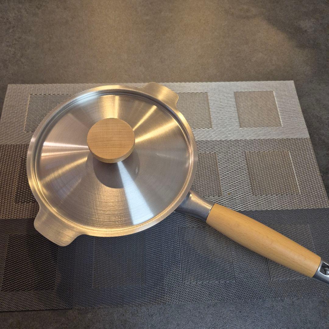 新品 aikata アイカタ 両口ステンレス雪平鍋フタ付き 18cm