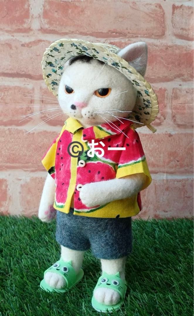 ハンドメイド★羊毛フェルト　夏　ネコ　うちわ　サンダル　麦わら帽子
