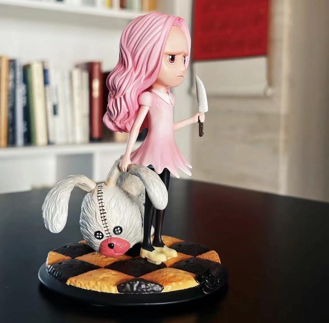 ワンピースBlackシャーロット·アナナガレージキットガレキスタチューフィギュア