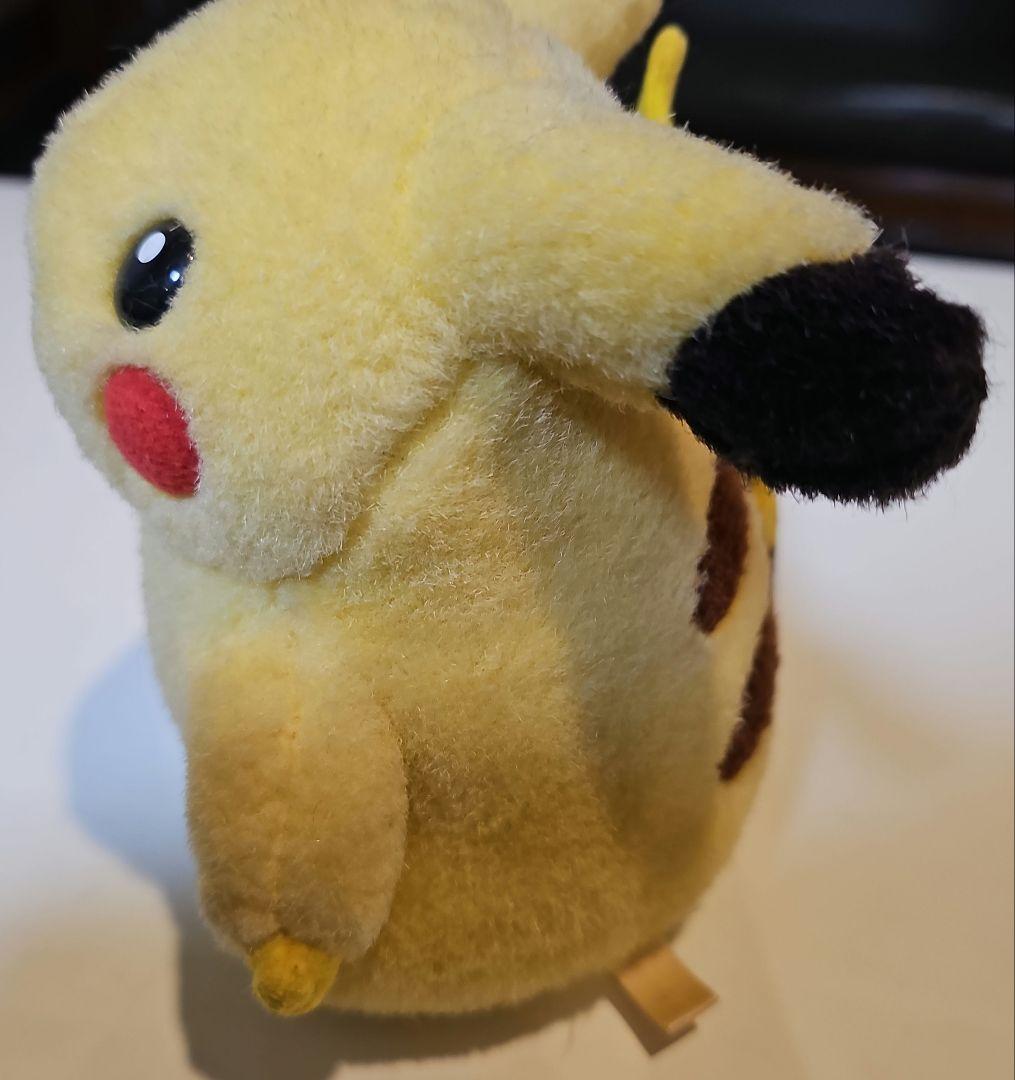 初期ピカチュウ TOMY ぬいぐるみ ピース ポケモン - メルカリ