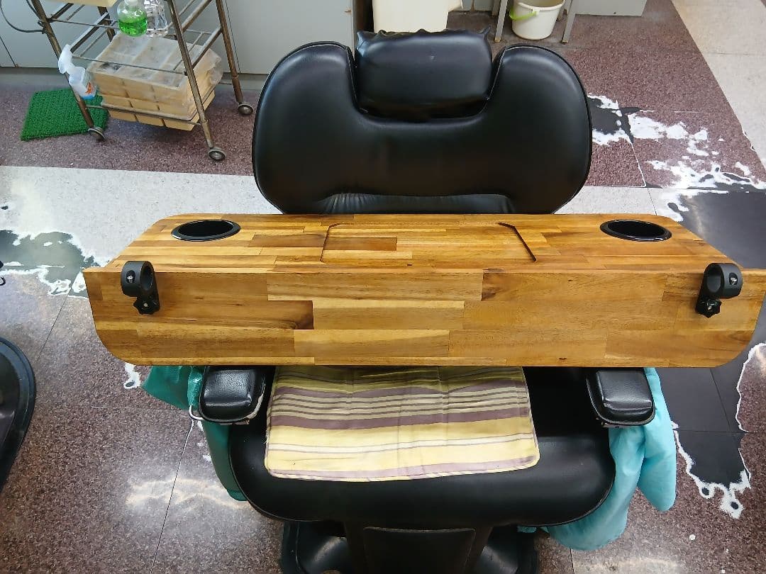 ハイエースセカンドテーブル(支柱無し)キャラバンにも